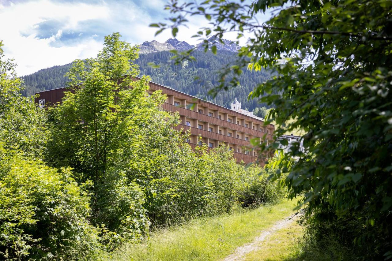 Jufa Hotel Savognin Extérieur photo